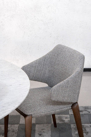 Hiru Armchair