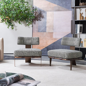 BEACON Capri Lounge Chair MLL-A75/BR with brown cushioned seat and sleek modern design for comfortable outdoor lounging.