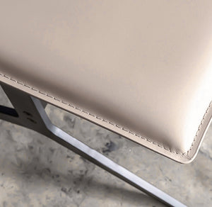 Lounge chair with Ottoman BC719 - Lounge Chairs - ebarza Furniture UAE | Shop Modern Furniture in Abu Dhabi & Dubai - مفروشات ايبازرا في الامارات | تسوق اثاث عصري وديكورات مميزة في دبي وابوظبي