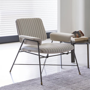 BEACON Desert Lounge Chair AMBO DY8081 with woven rattan-style seat and sturdy wooden frame for outdoor relaxation.
