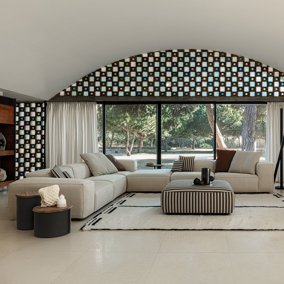 Season Sofa