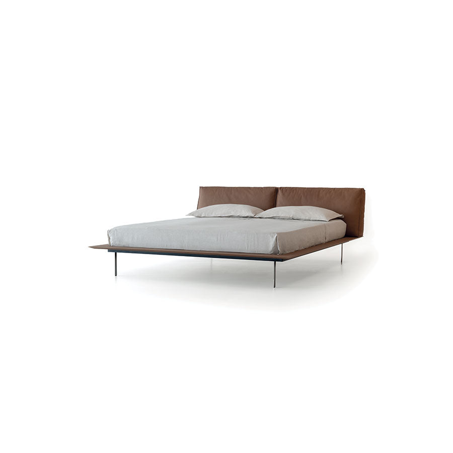 Vogue Leather Bed