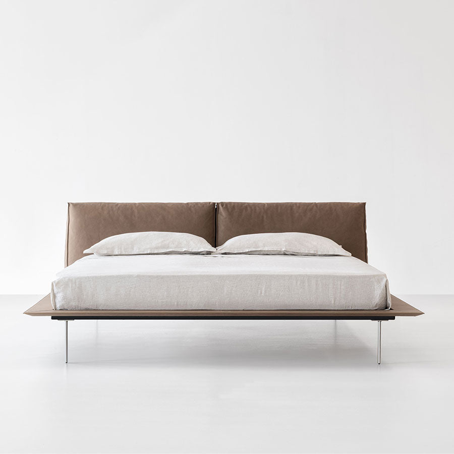 Vogue Leather Bed