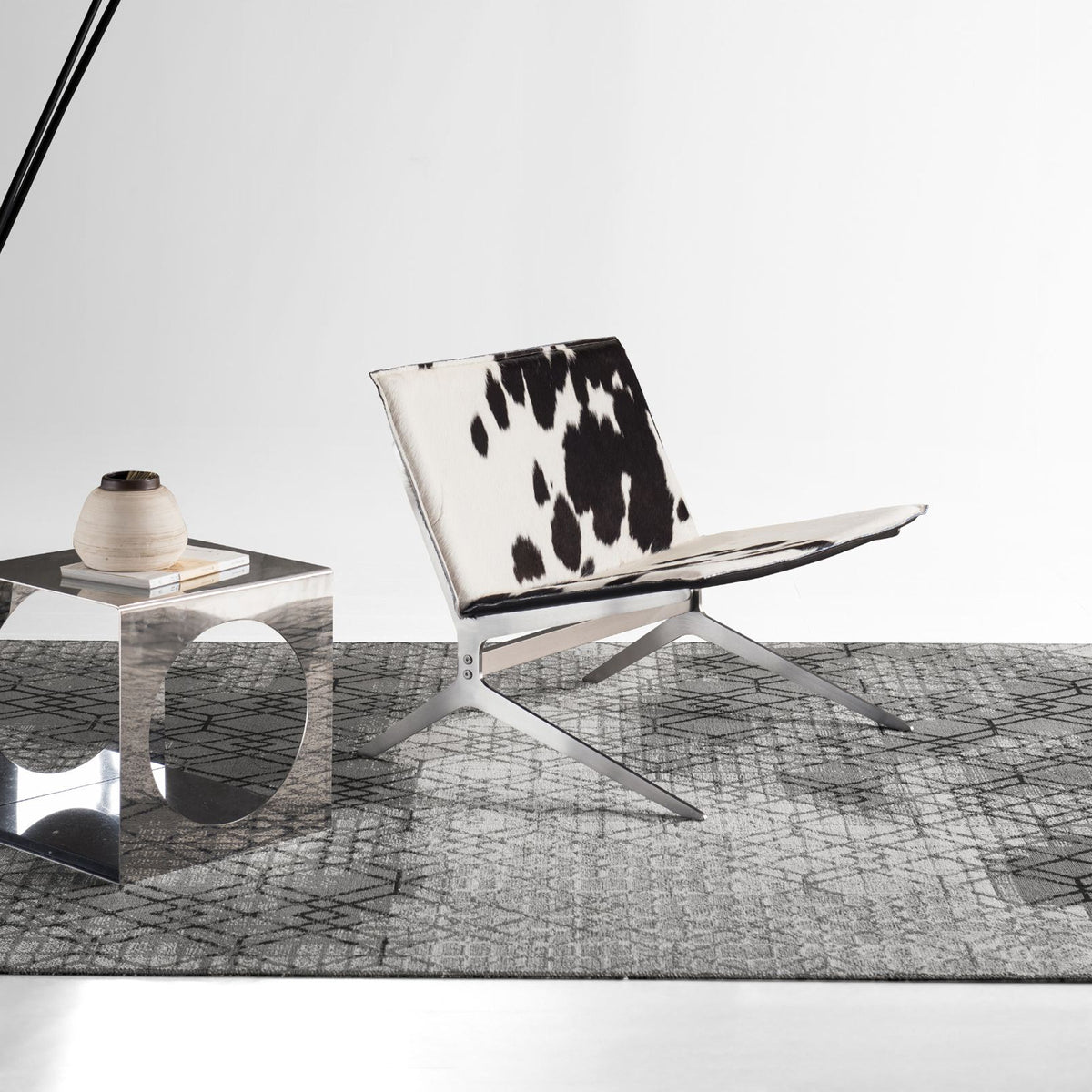 Mustang Cowhide Lounge Chair LC060 -  Lounge Chairs - ebarza Furniture UAE | Shop Modern Furniture in Abu Dhabi & Dubai - مفروشات ايبازرا في الامارات | تسوق اثاث عصري وديكورات مميزة في دبي وابوظبي